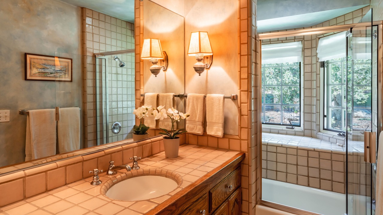 Photo of Bathroom in Montecito