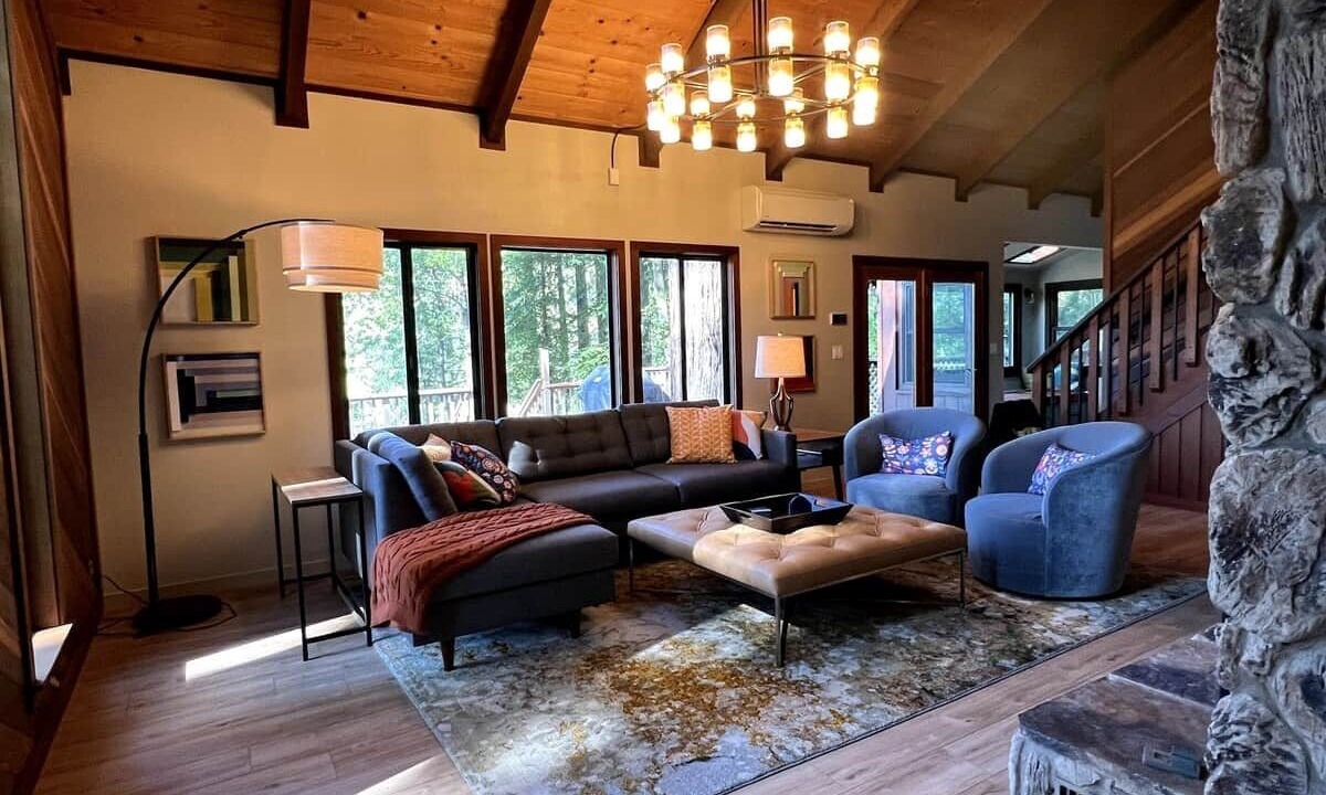 Photo of Bedroom in Guerneville