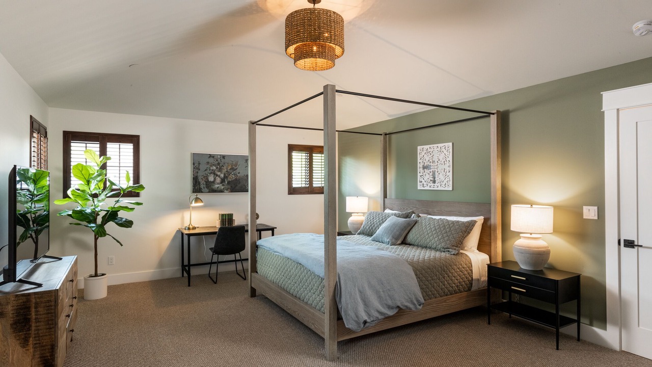 Photo of Bedroom in Los Olivos