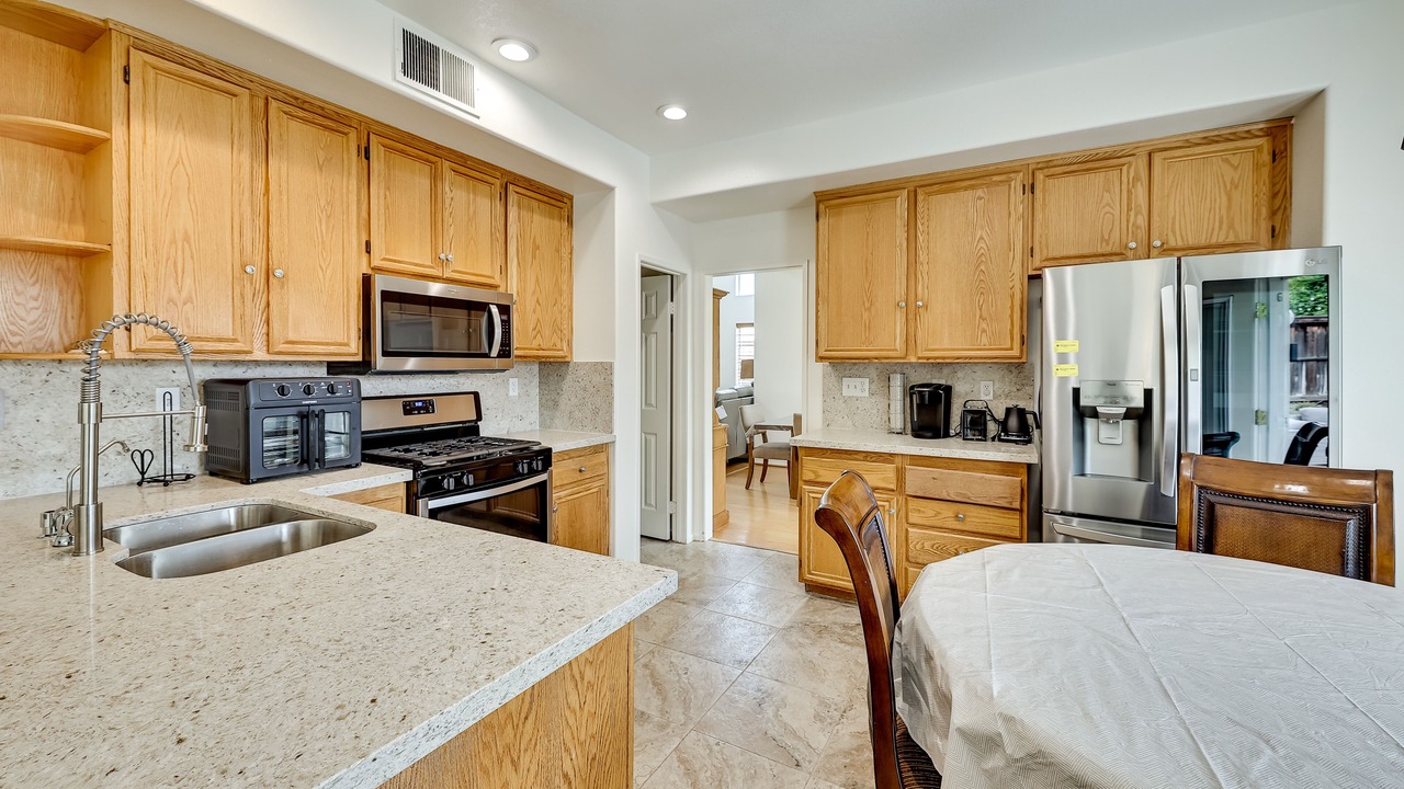 Photo of Kitchen in Lake Elsinore