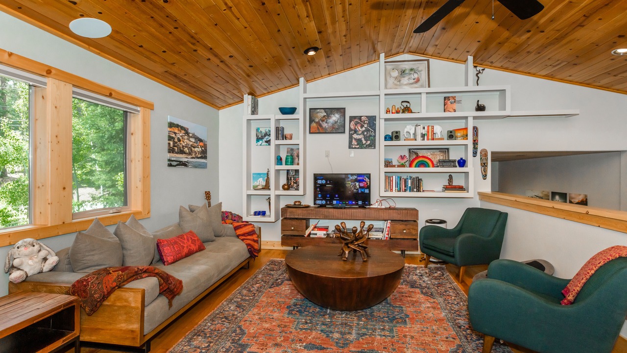 Photo of Livingroom in Truckee