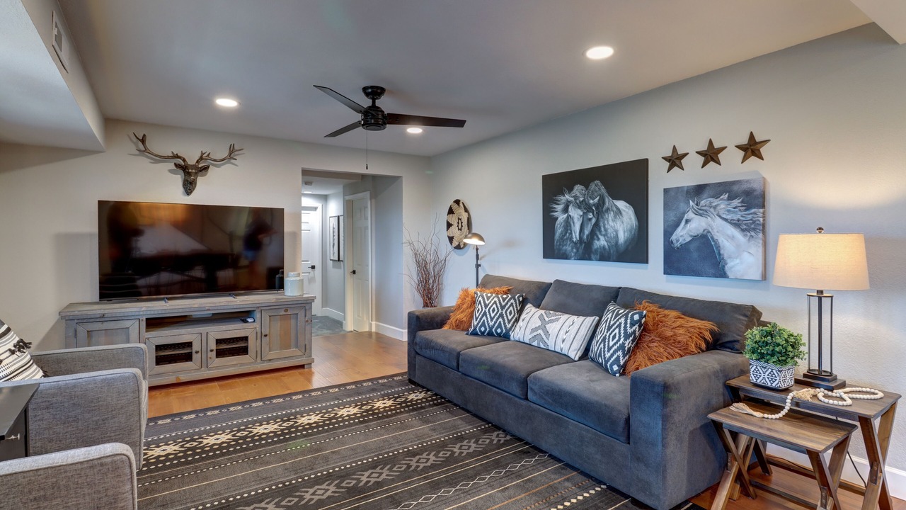 Photo of Livingroom in Yavapai Hills