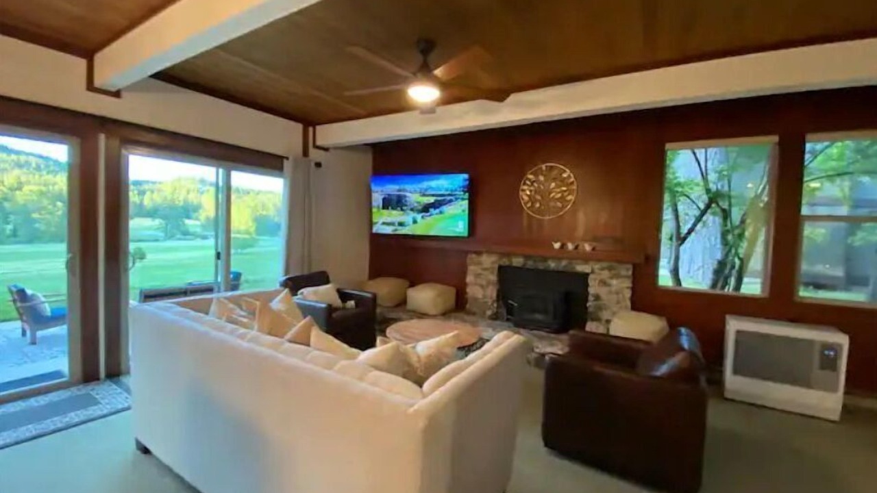 Photo of Livingroom in Graeagle