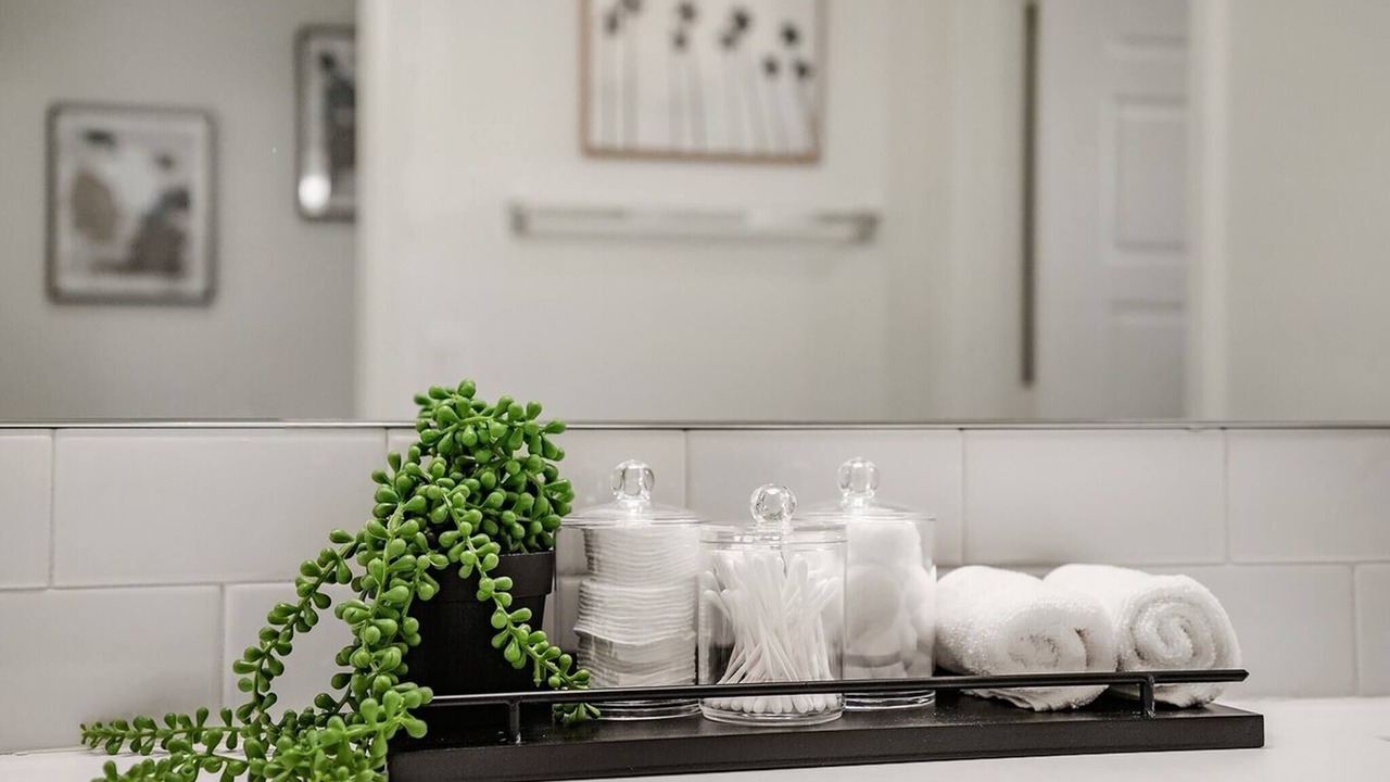 Photo of Bathroom in Allied Gardens