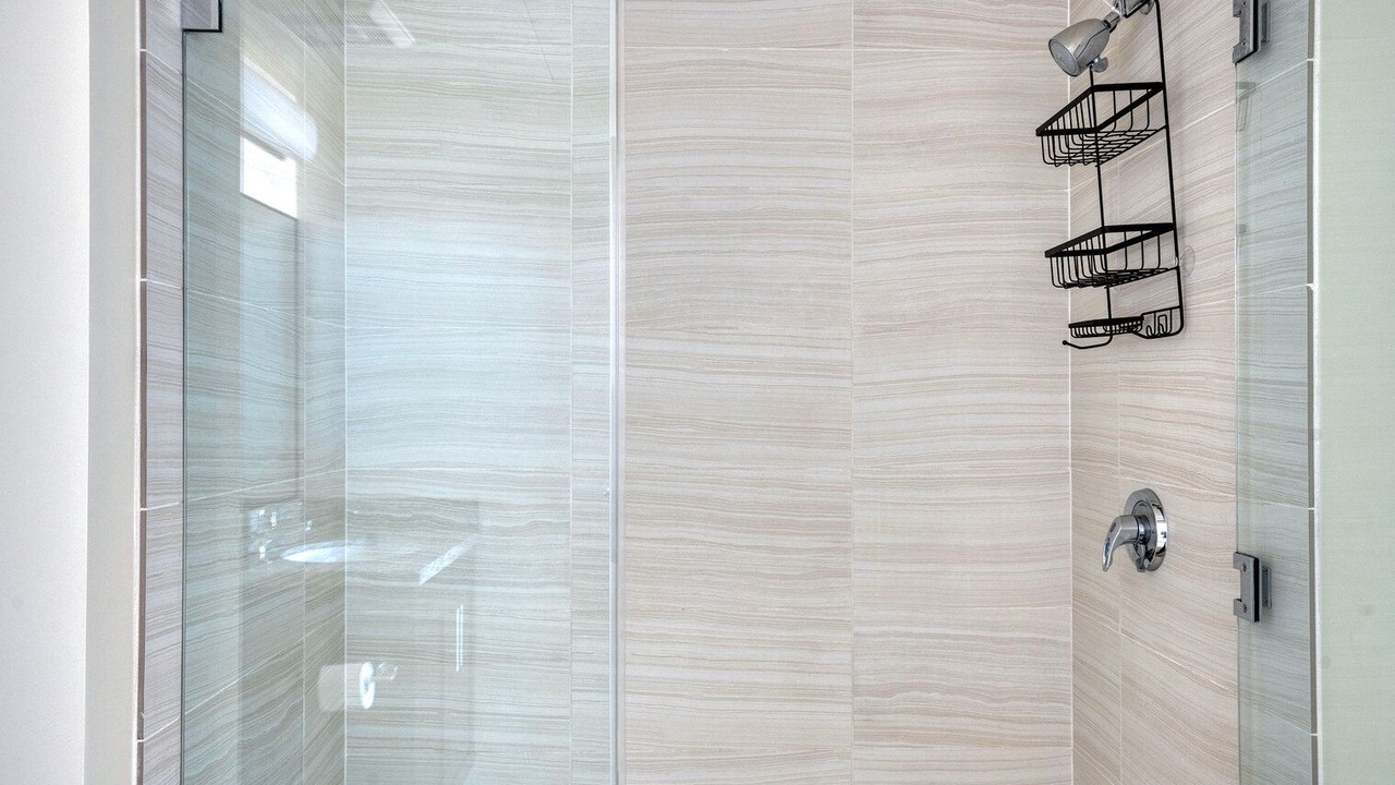 Photo of Bathroom in Evergreen Park
