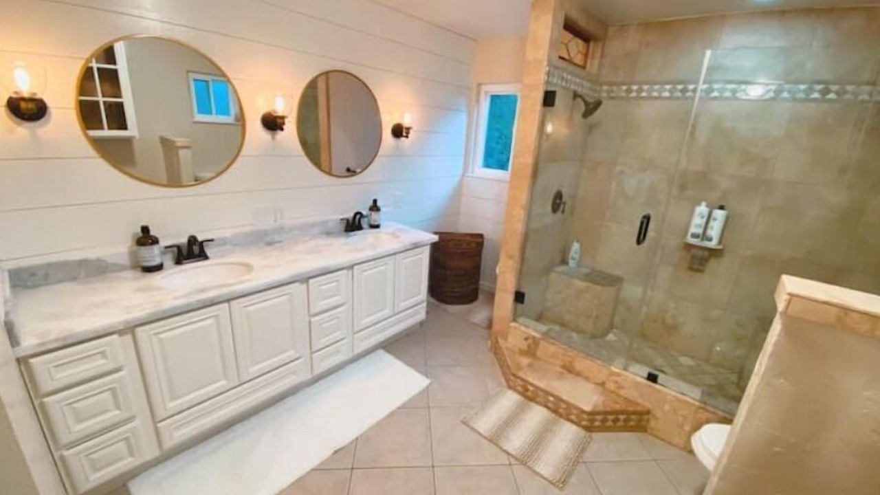 Photo of Bathroom in Roseville