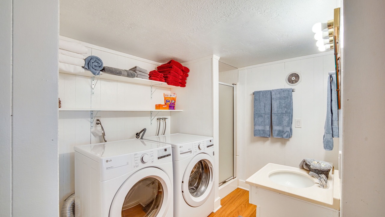 Photo of Bathroom in Cedar Glen