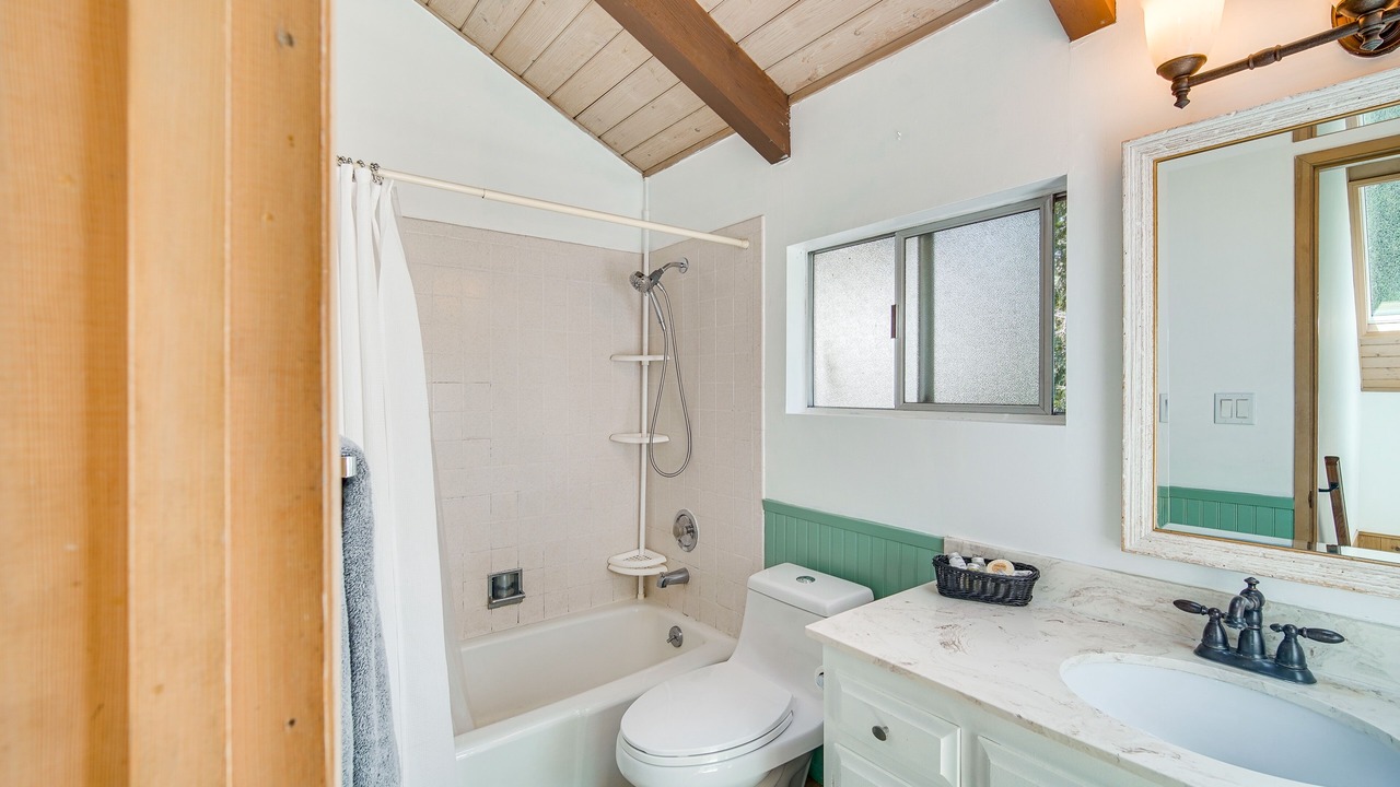 Photo of Bathroom in Cedar Glen
