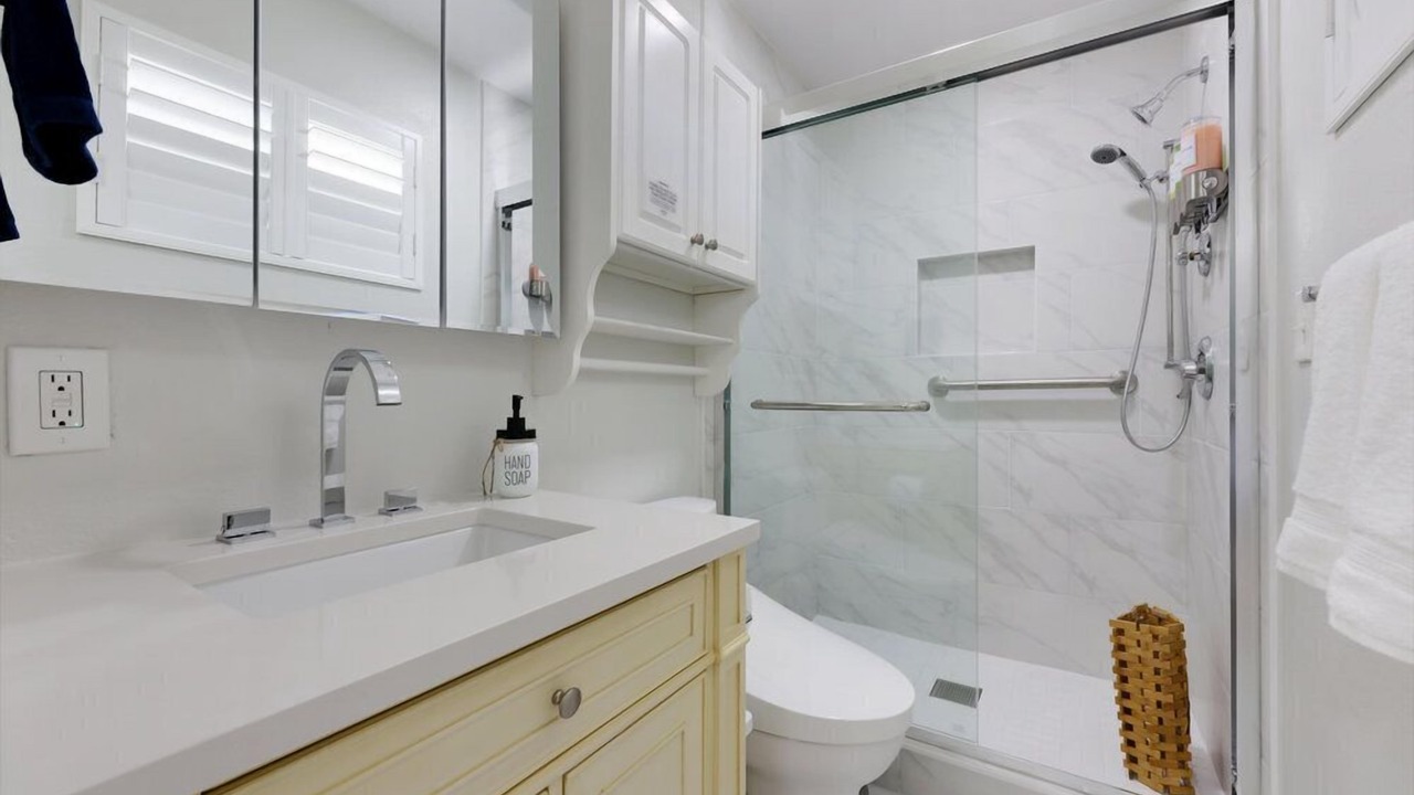Photo of Bathroom in University City