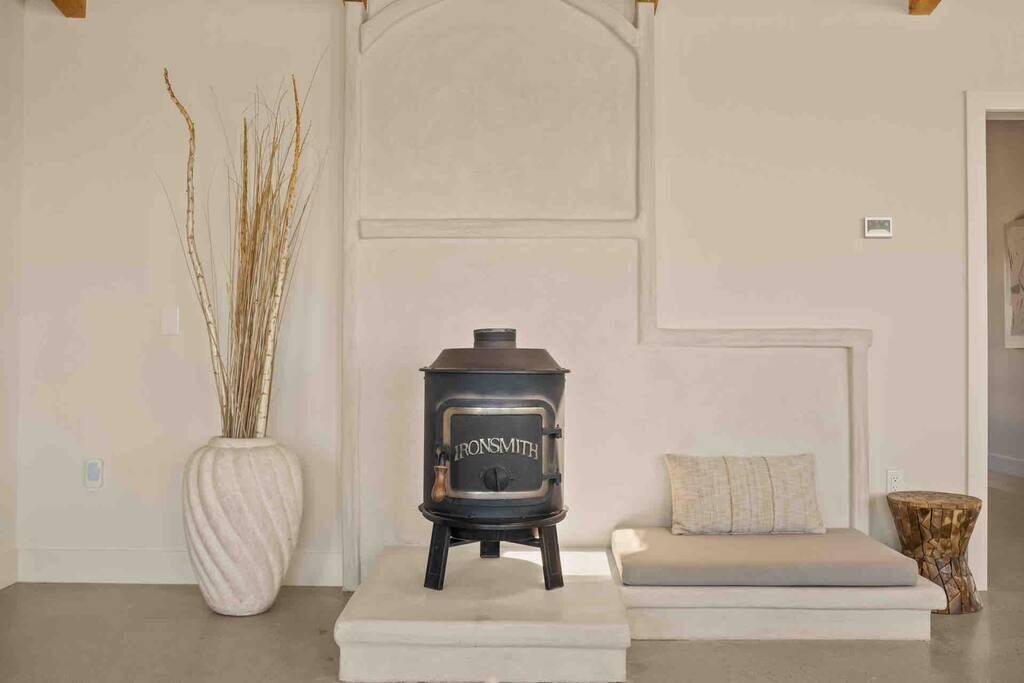 Photo of Livingroom in Yucca Valley