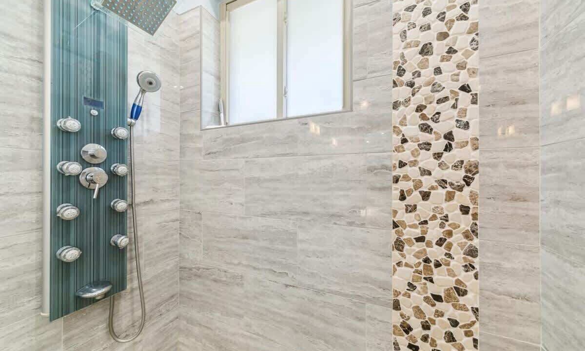 Photo of Bathroom in Mountain View Estates