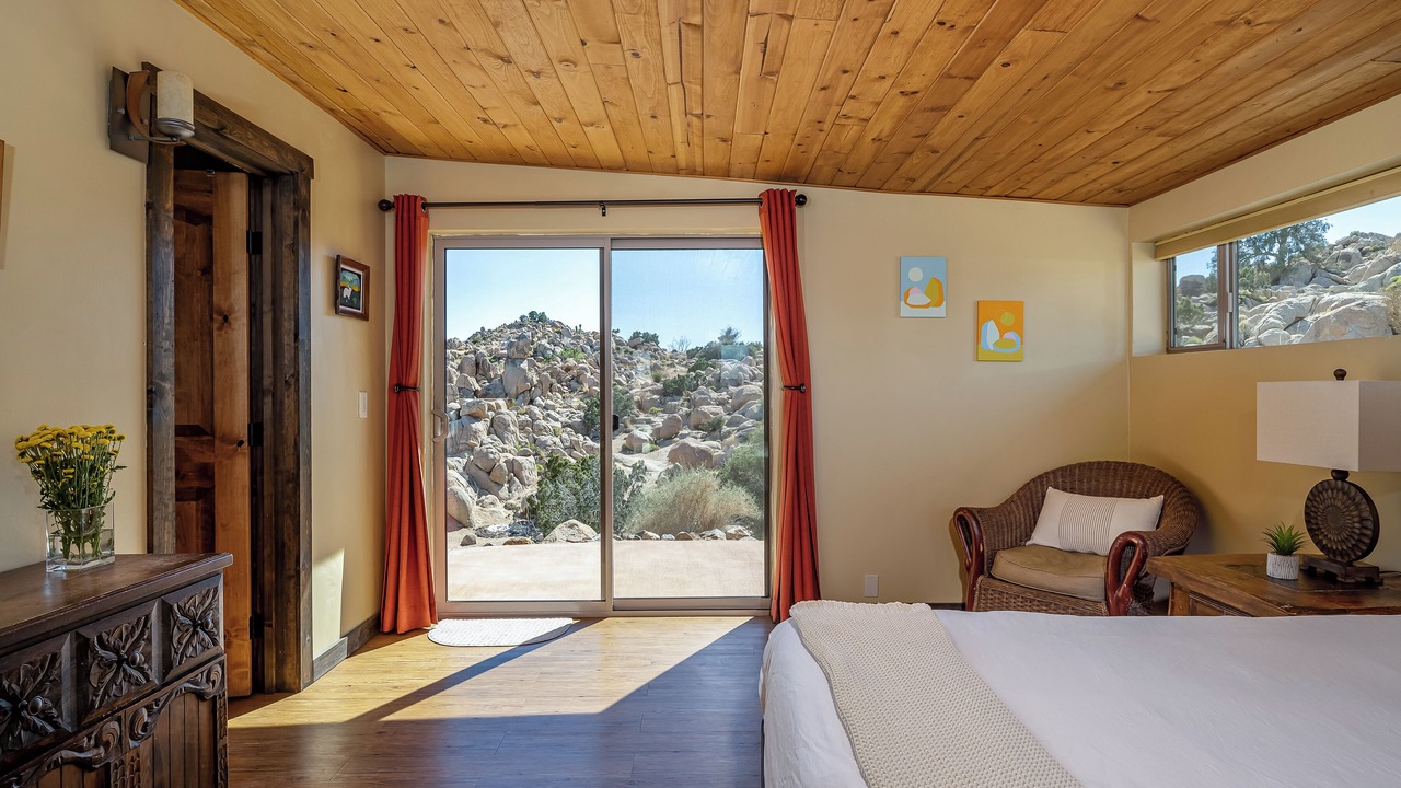 Photo of Bedroom in Yucca Valley