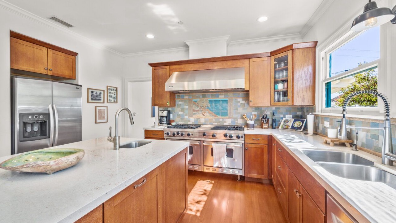 Photo of Kitchen in Avalon