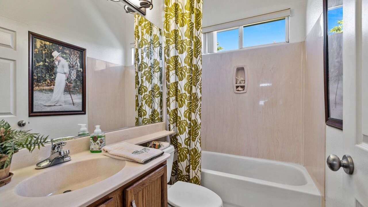 Photo of Bathroom in Heritage Palms