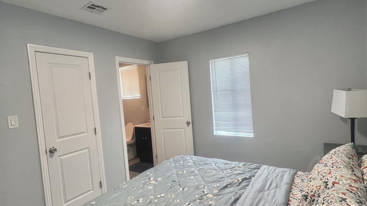 Photo of Bedroom in Santa Ana