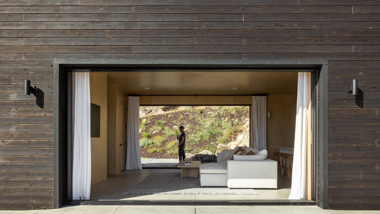 Photo of Patio Balcony in Yosemite Lakes