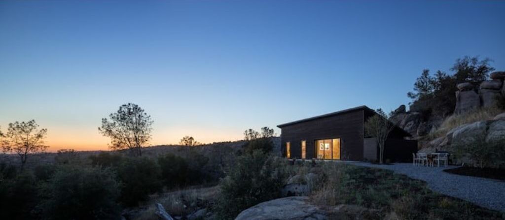 Photo of Outdoor in Yosemite Lakes
