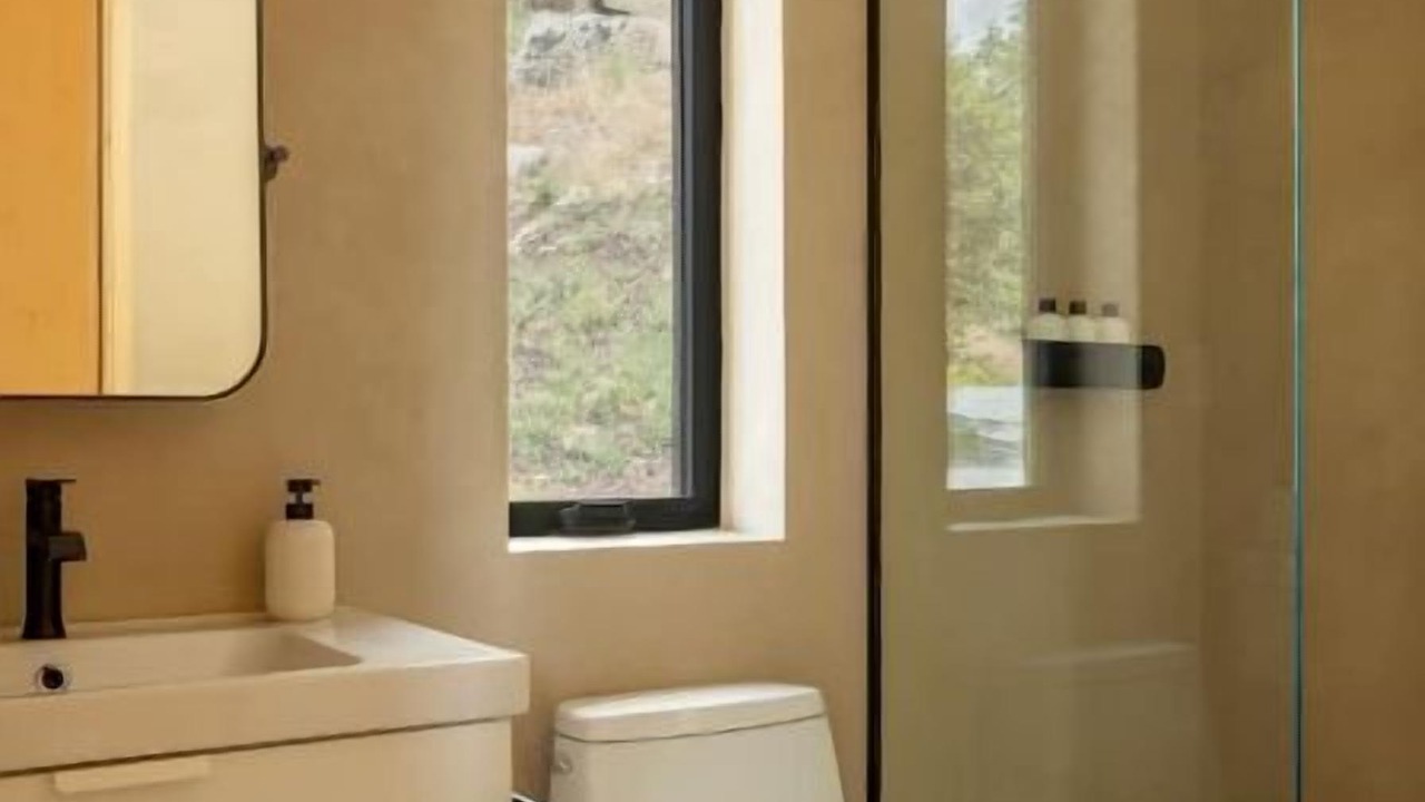 Photo of Bathroom in Yosemite Lakes