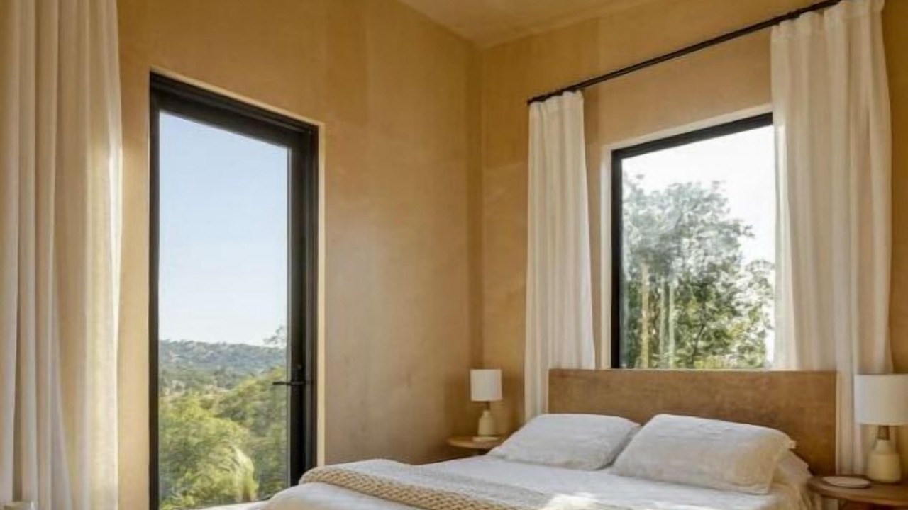 Photo of Bedroom in Yosemite Lakes