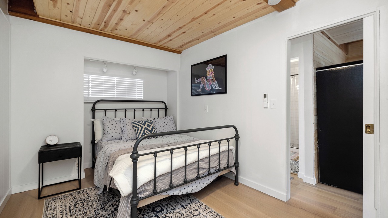 Photo of Bedroom in Groom Creek