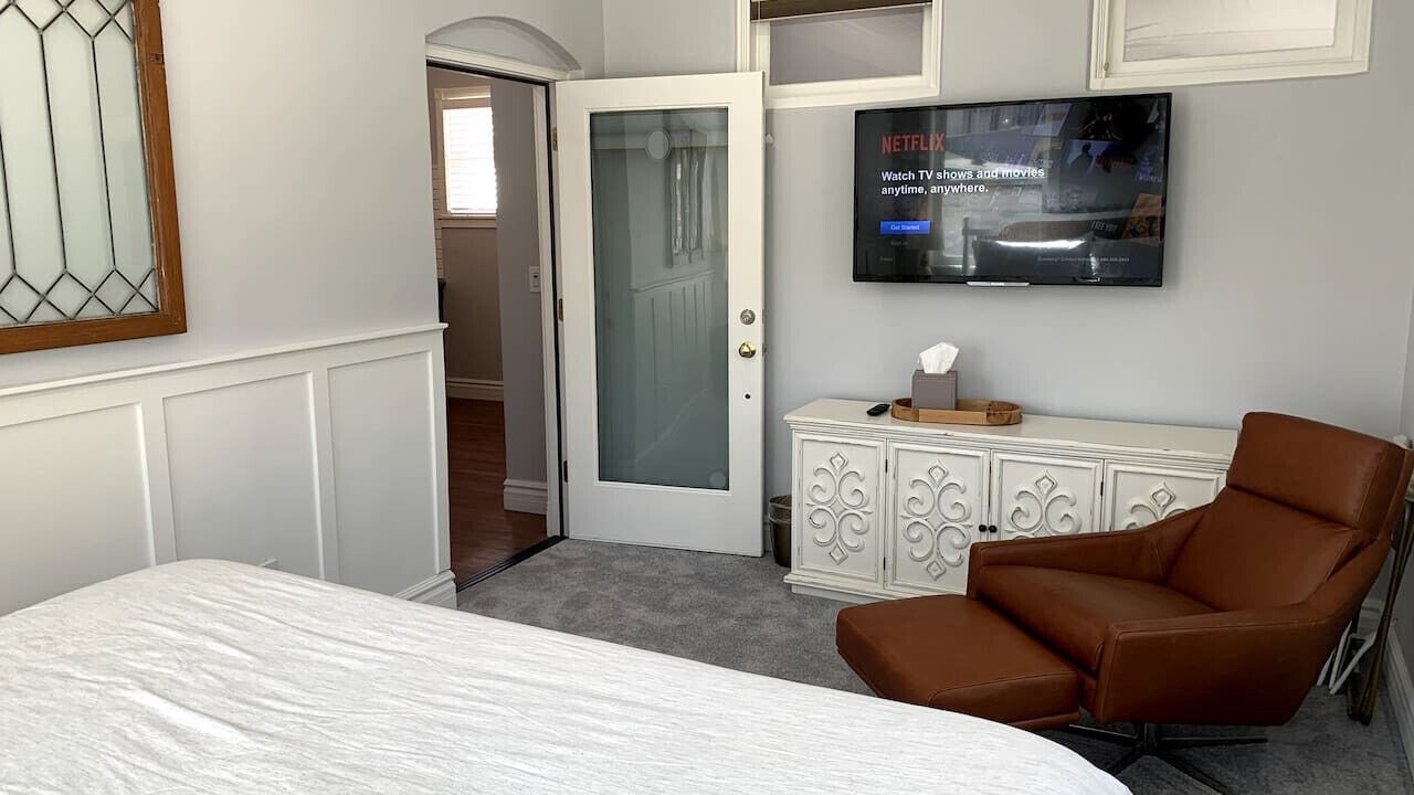 Photo of Bedroom in Nob Hill