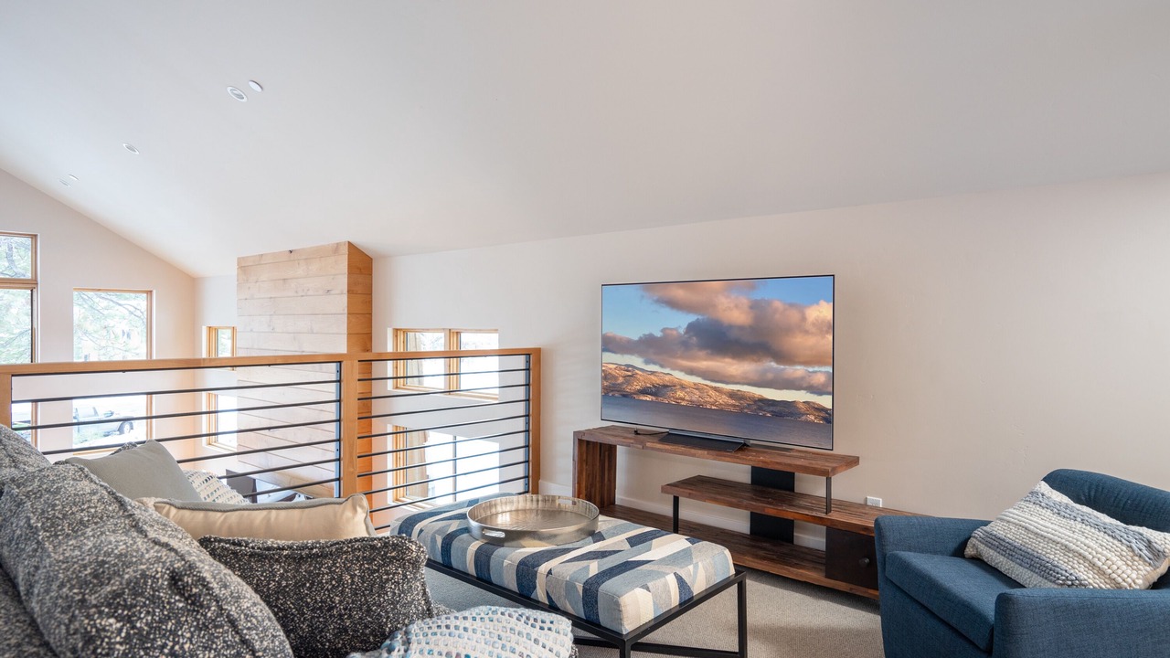 Photo of Livingroom in Truckee