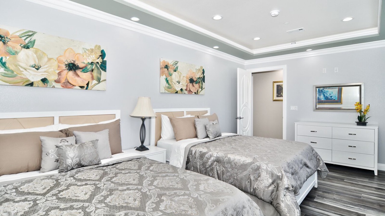 Photo of Bedroom in Midway City