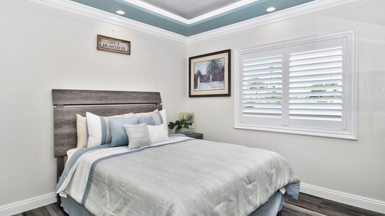 Photo of Bedroom in Midway City