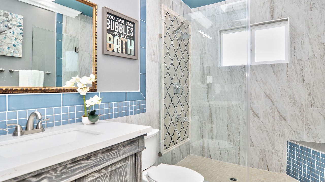 Photo of Bathroom in Midway City