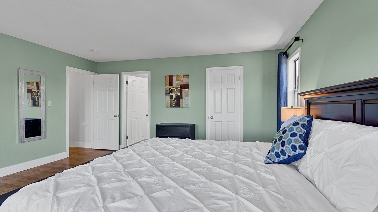 Photo of Bedroom in Kelseyville