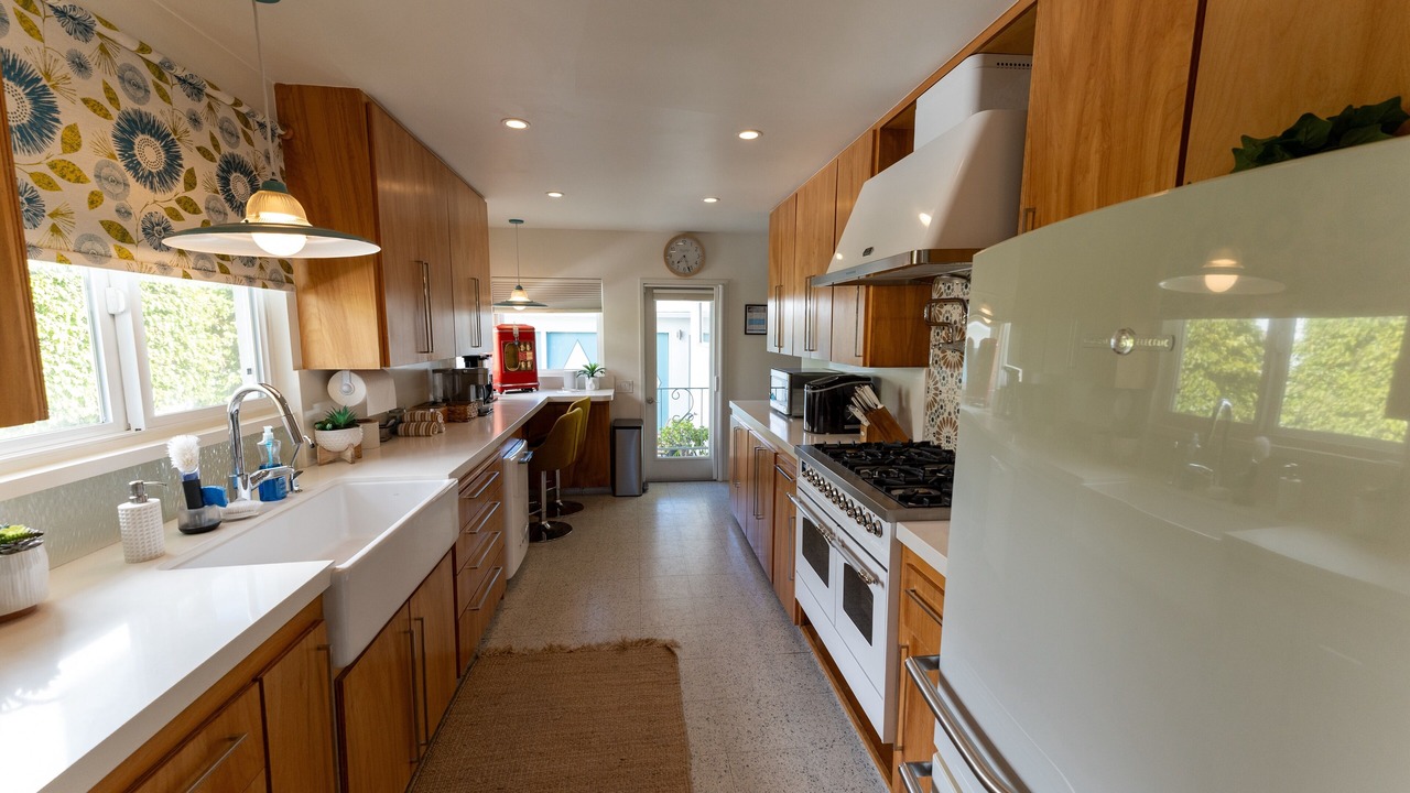 Photo of Kitchen in Lantern District