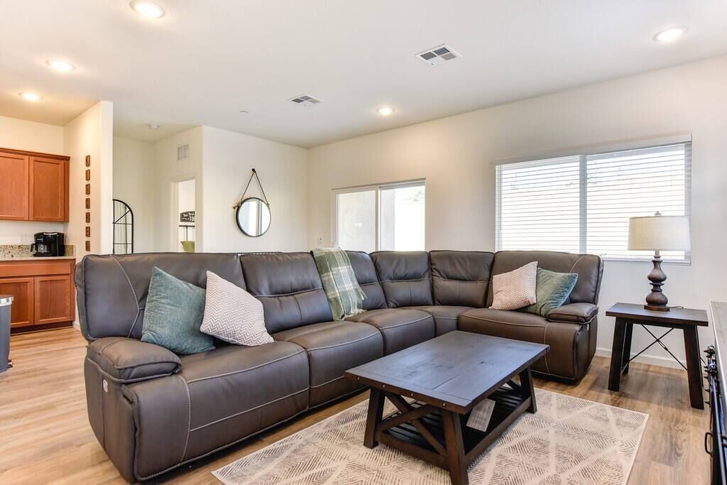 Photo of Livingroom in Roseville