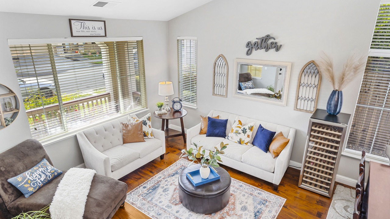 Photo of Livingroom in Windsor