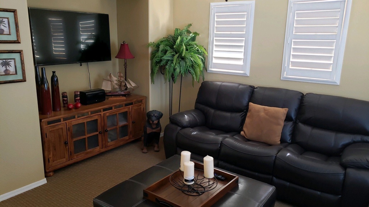 Photo of Livingroom in South Mountain