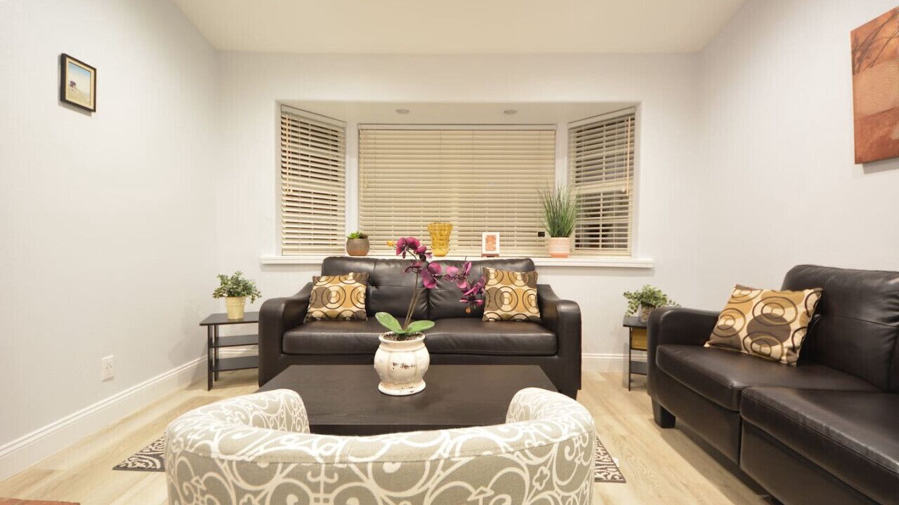 Photo of Livingroom in Discovery Bay