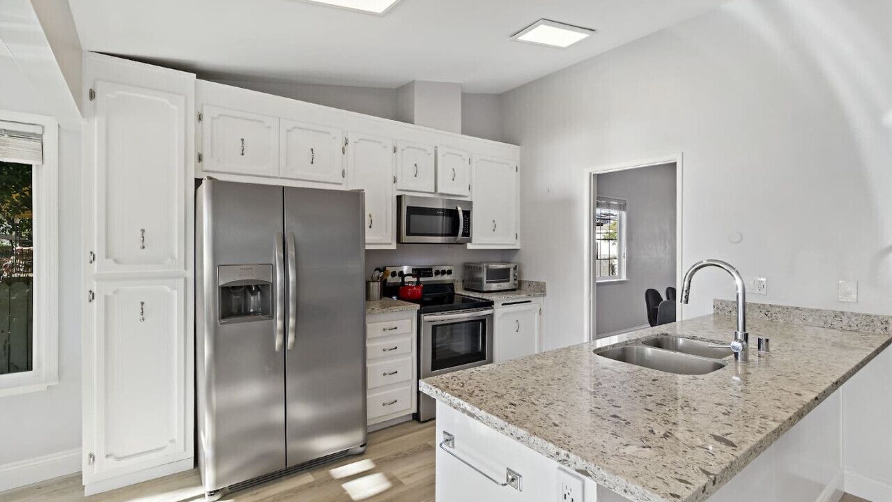 Photo of Kitchen in Discovery Bay