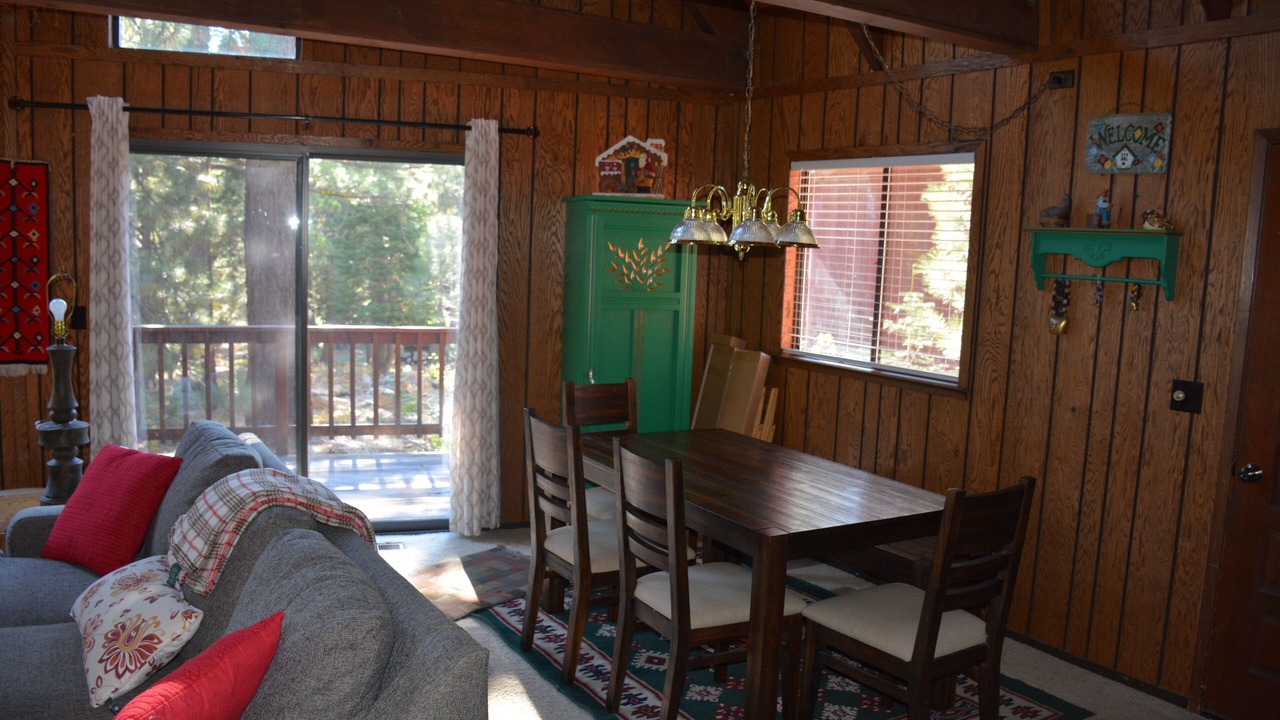 Photo of Livingroom in Truckee