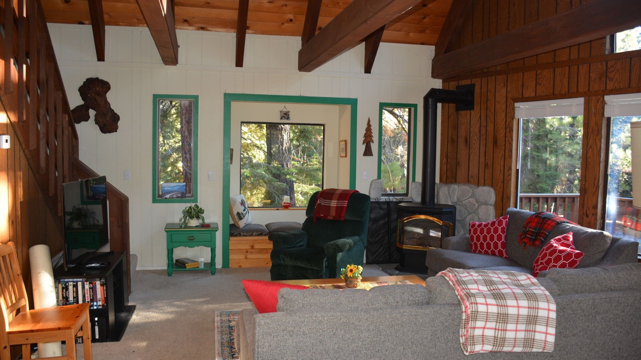 Photo of Livingroom in Truckee