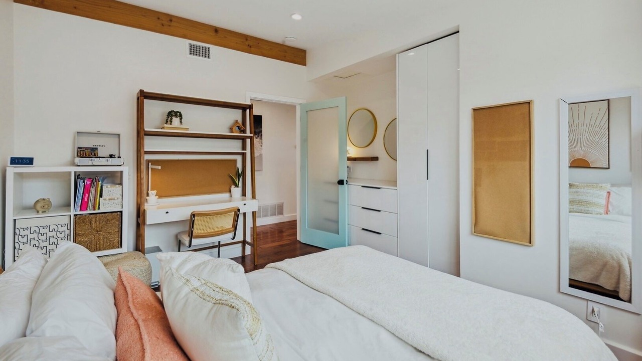 Photo of Bedroom in Harbor