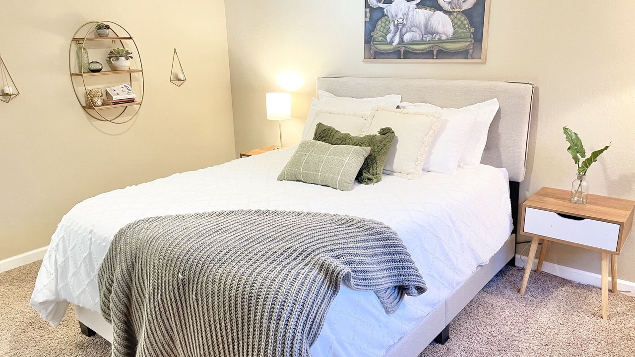 Photo of Bedroom in Plumas Eureka Estates