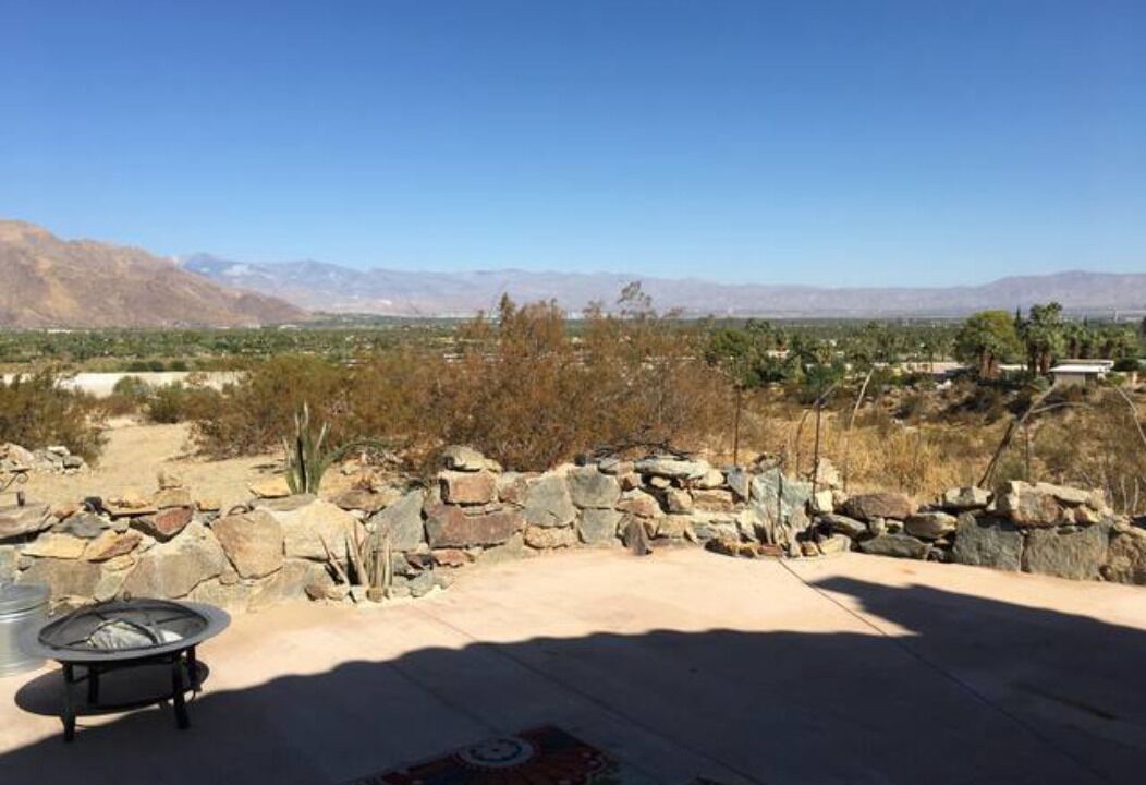 Photo of Patio Balcony in Araby Cove