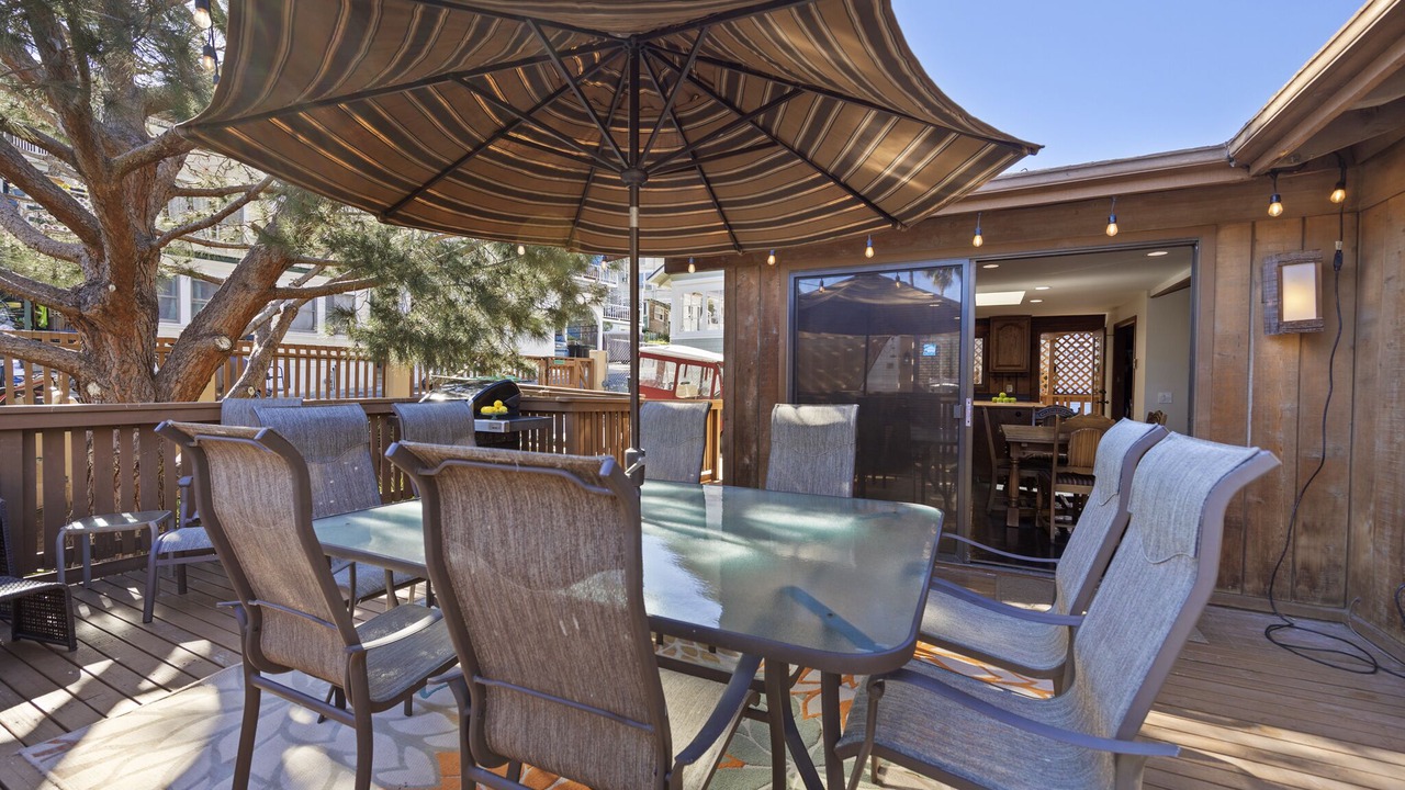 Photo of Outdoor in Avalon