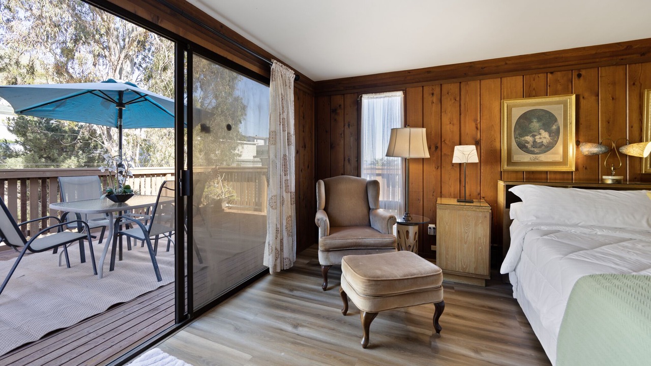 Photo of Patio Balcony in Avalon