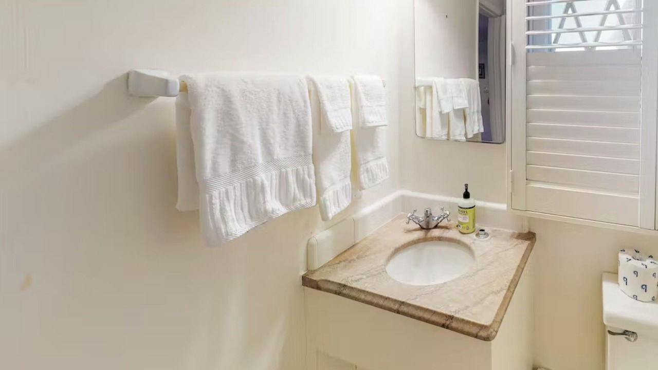 Photo of Bathroom in South Oceanside