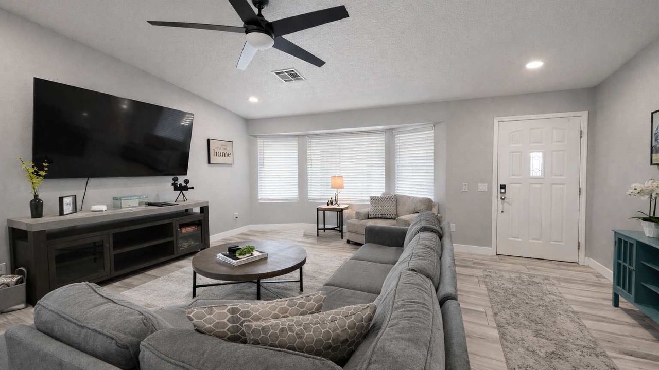 Photo of Livingroom in Lake Havasu City