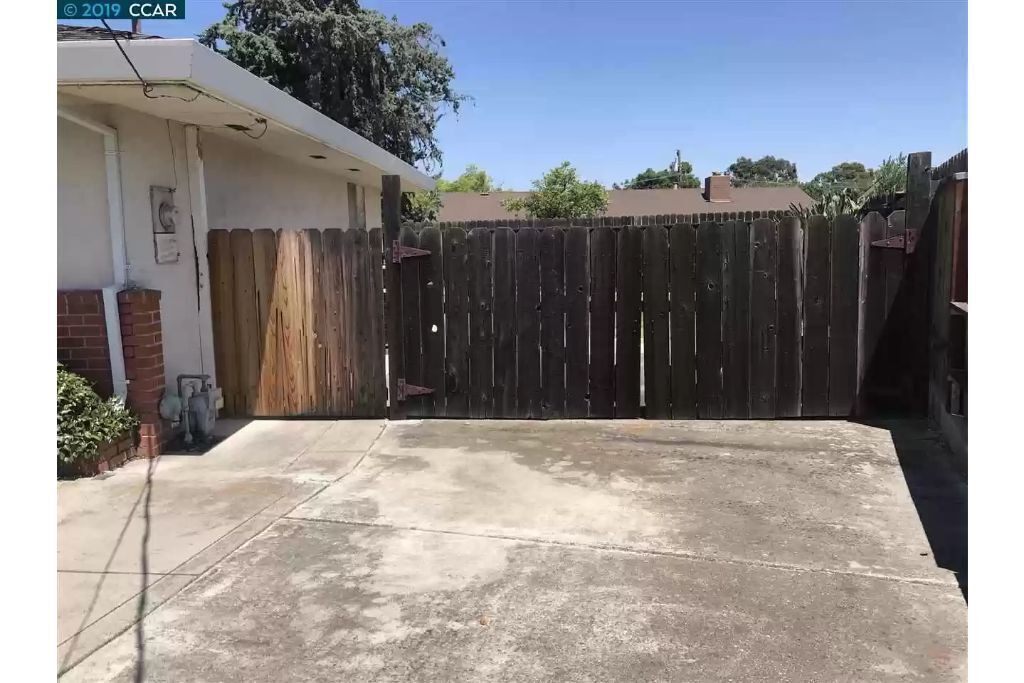 Photo of Outdoor in Pittsburg