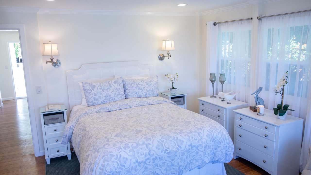 Photo of Bedroom in Laguna Beach
