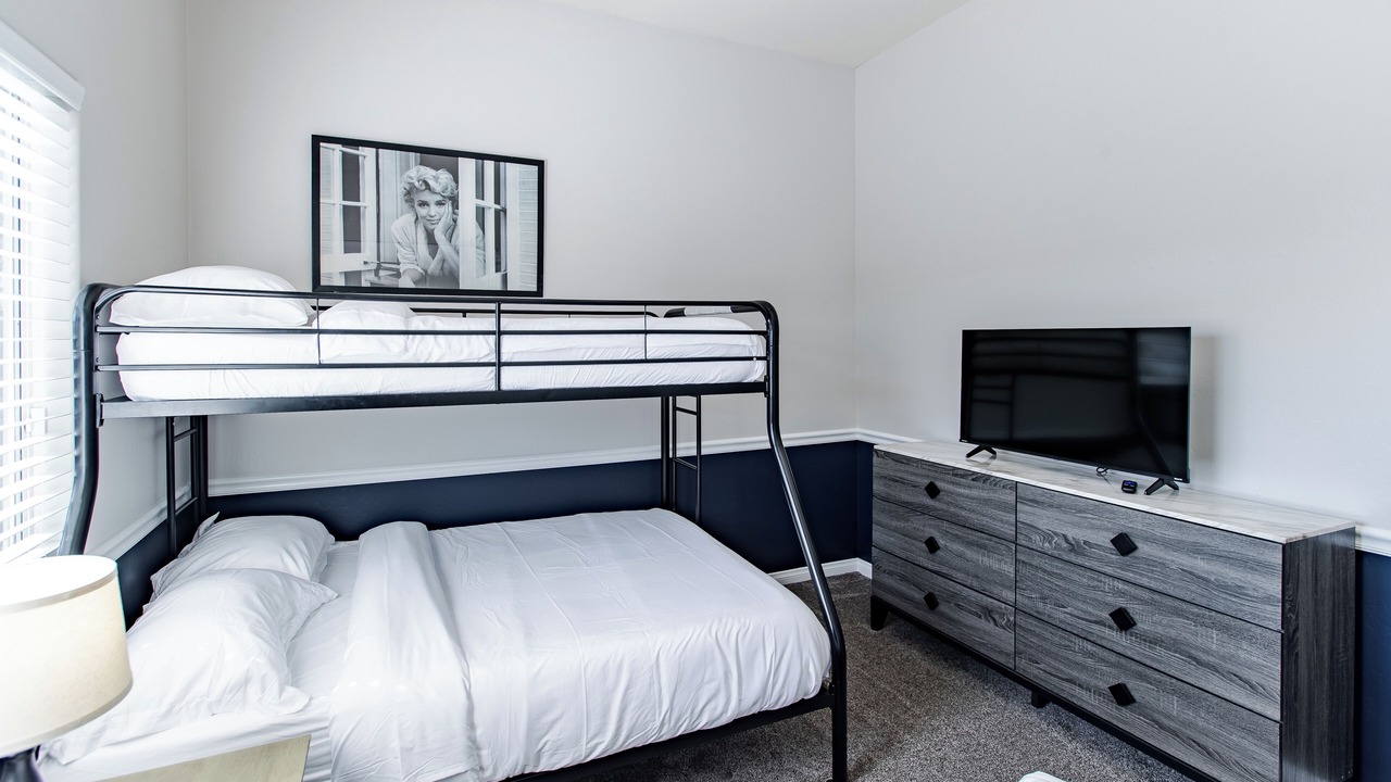 Photo of Bedroom in Rosedale