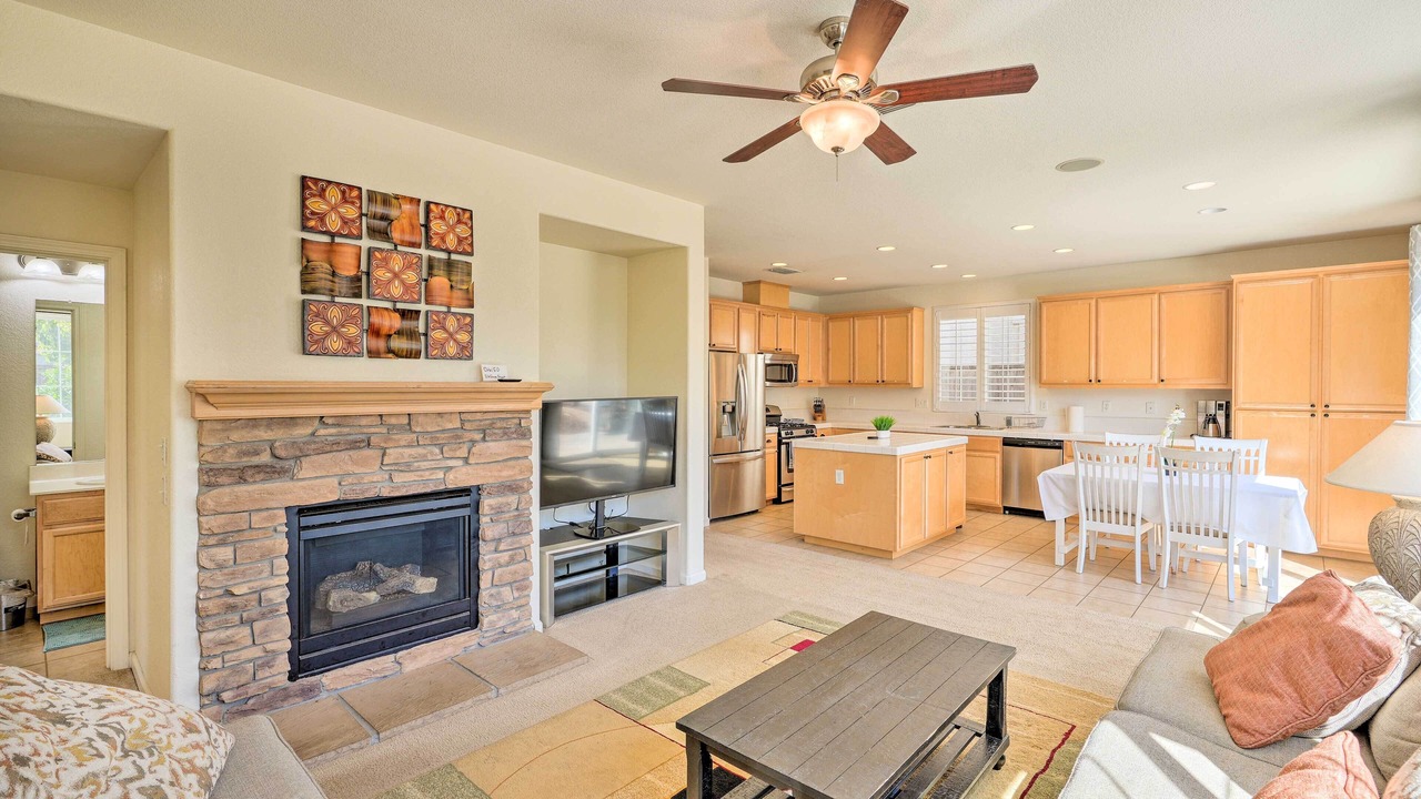 Photo of Livingroom in Elk Grove
