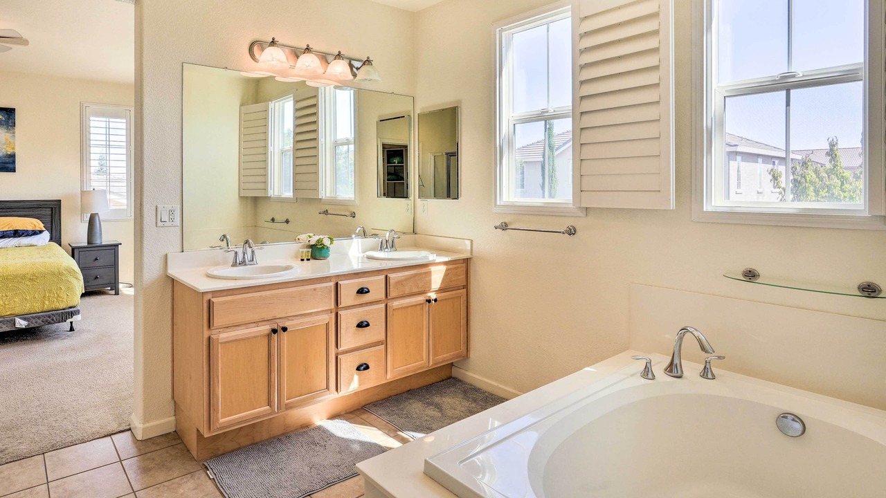 Photo of Bathroom in Elk Grove